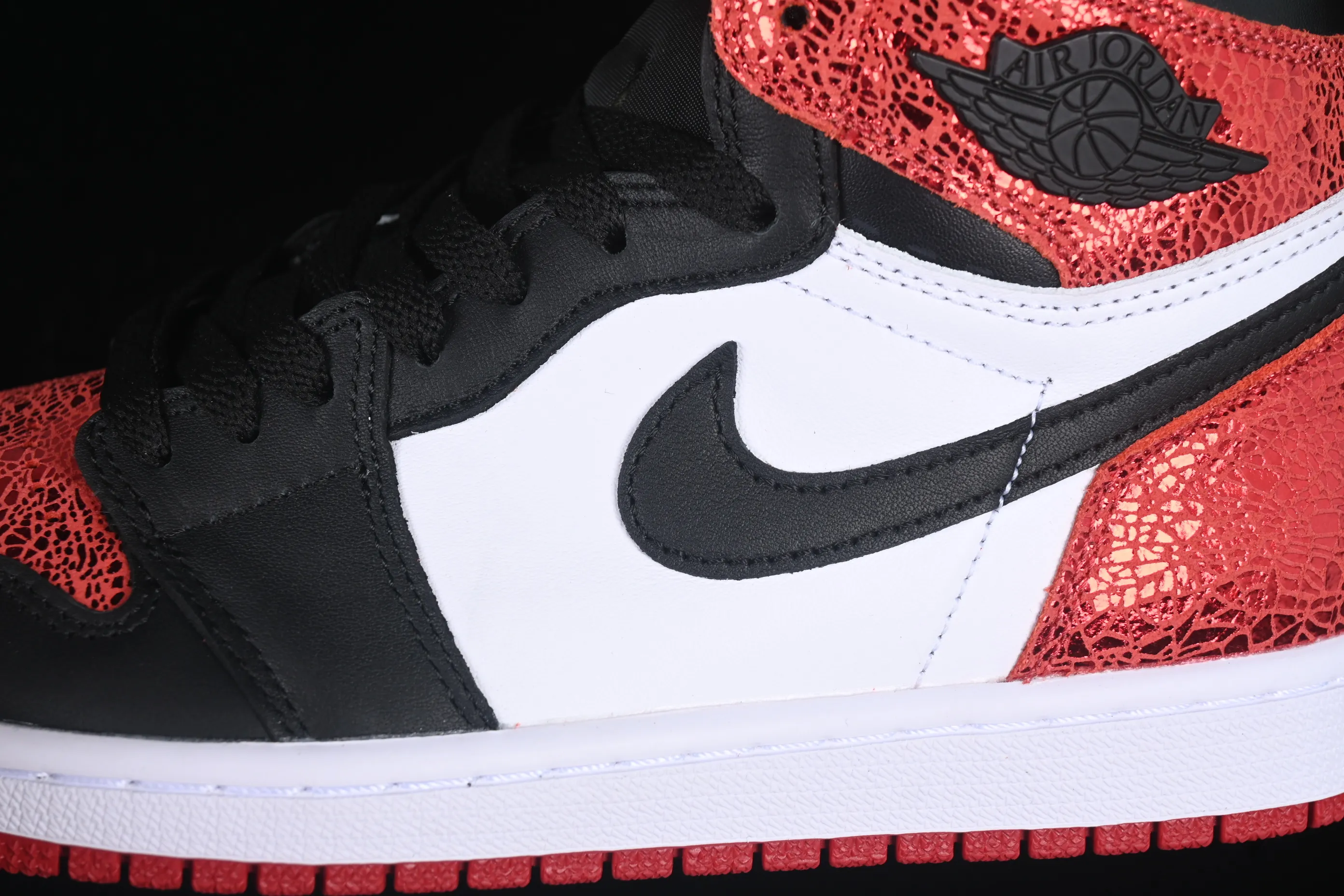 All categories Air Jordan Jordan series basketball shoes Air Jordan 1 High Air Jordan 1 High OG "Ruby" AJ1 Joe 1 Ruby high-top basketball shoes FD2596-602